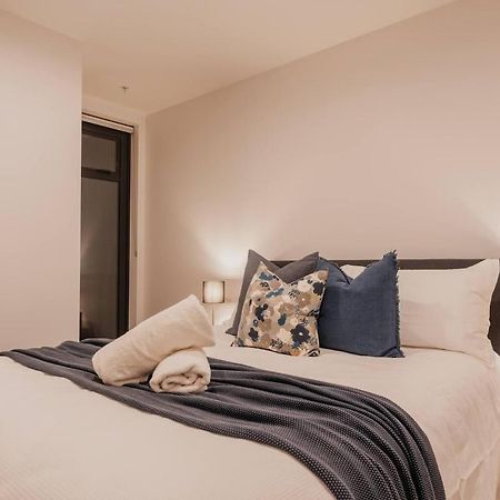 Serene Spaces On Tuam - 2 Bedroom Apartment Christchurch Exterior photo